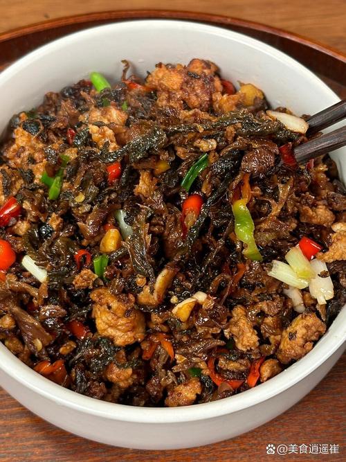解忧小村落最新美食秘籍:探索全面更新的食谱大全,品味地道佳肴盛宴